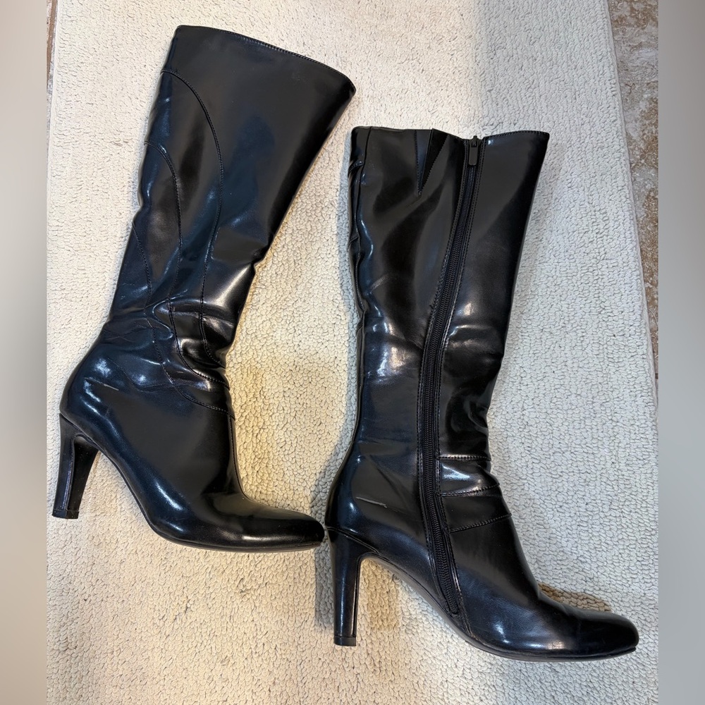 Elegant Black Knee-High Women's Boots